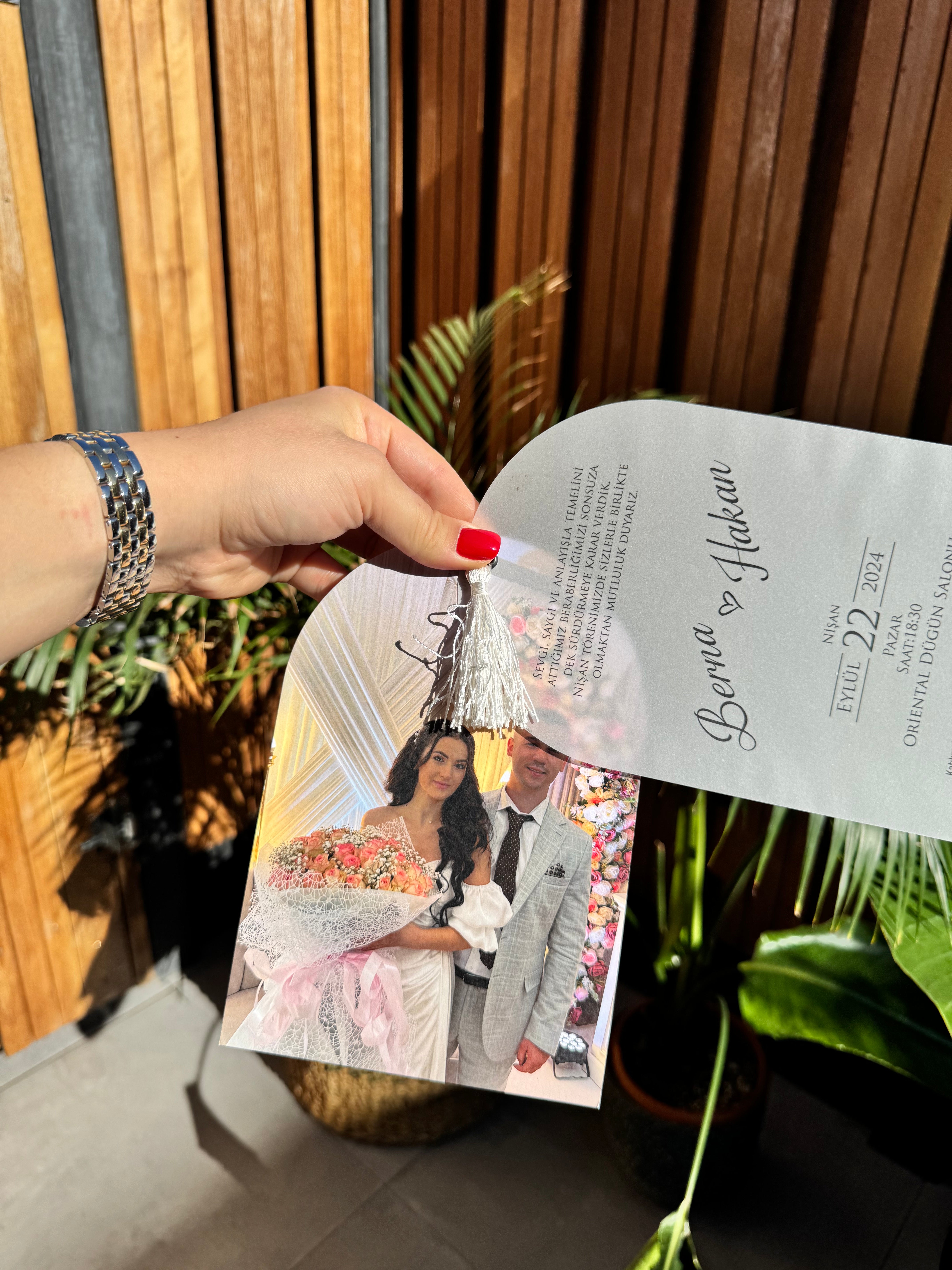 Photo Transparent White Wedding Invitation Elegant Modern Design