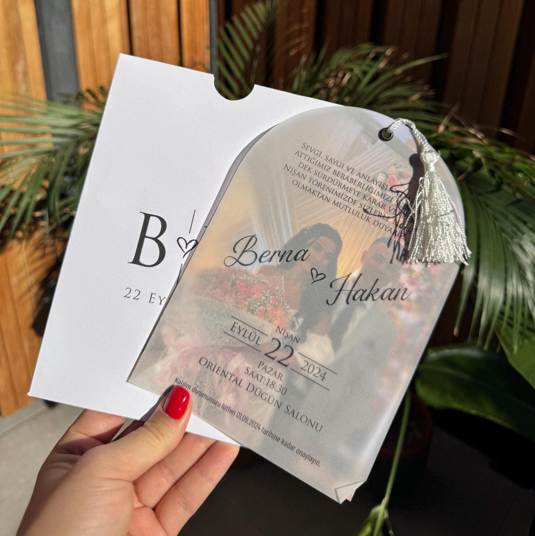 Photo Transparent White Wedding Invitation Elegant Modern Design