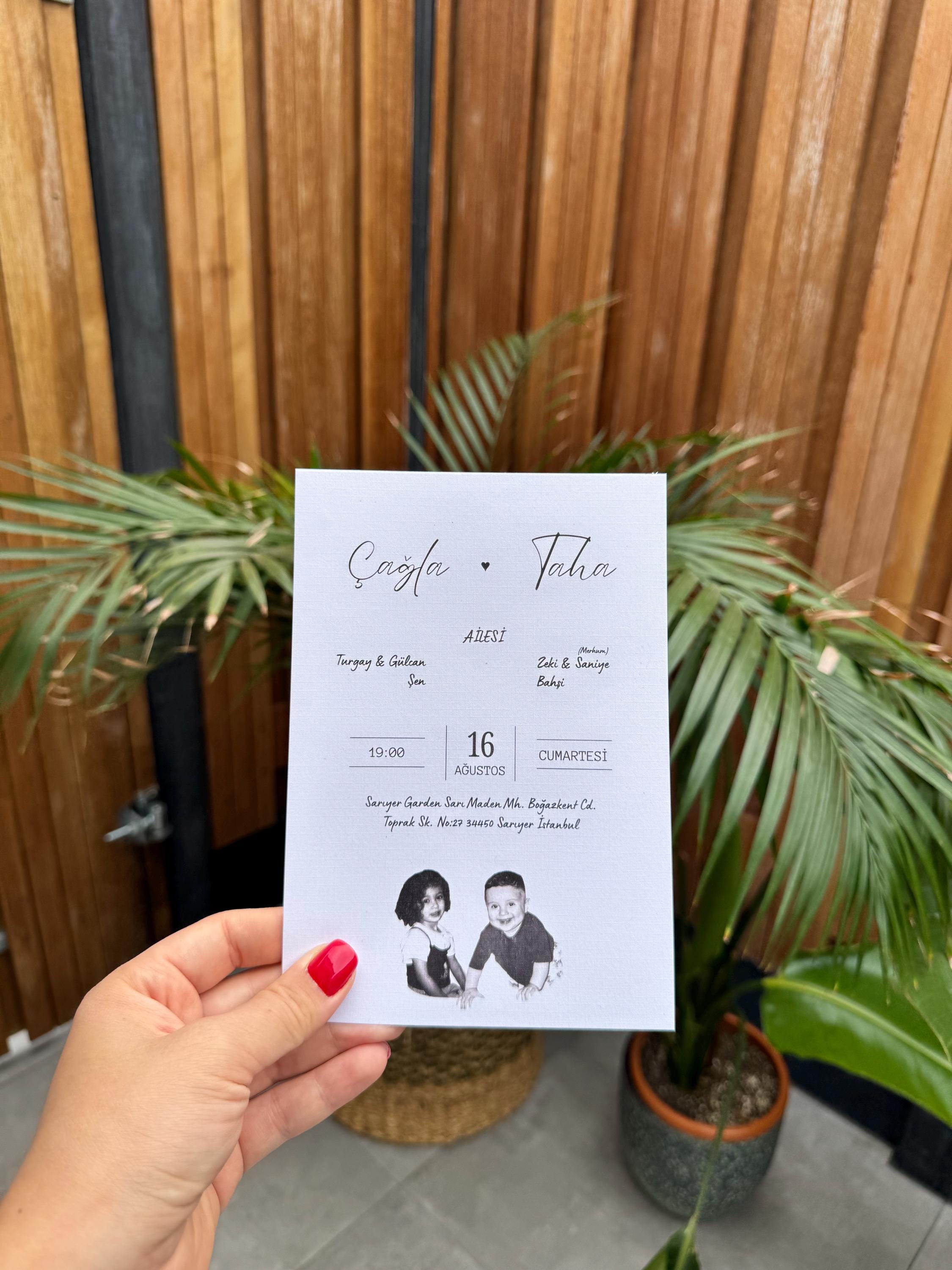 Modern Wedding Invitation With Navy Blue Envelope Elegant Design