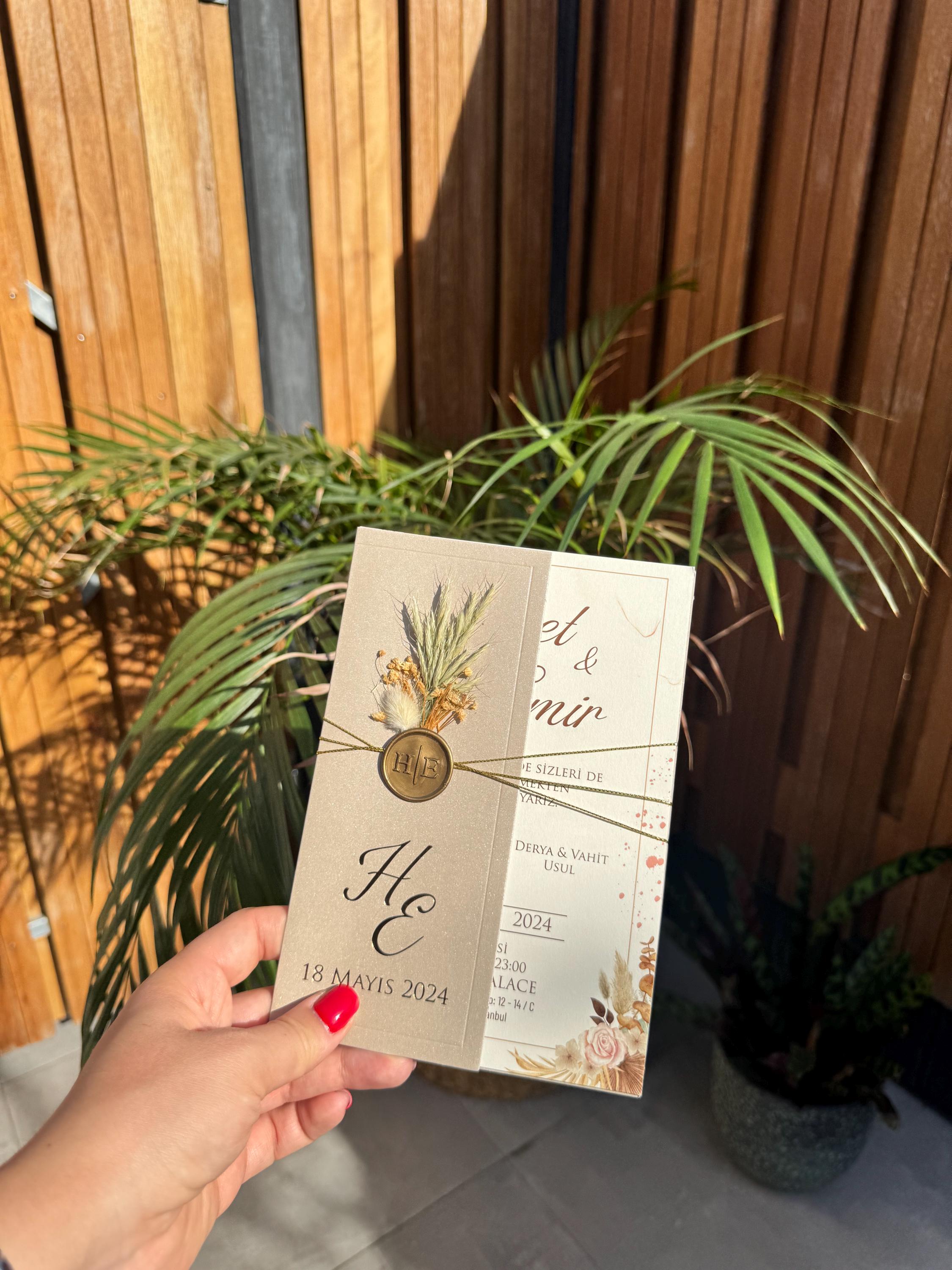Gold Wedding Invitation Floral Gold Wax Seal Elegant Modern Invite